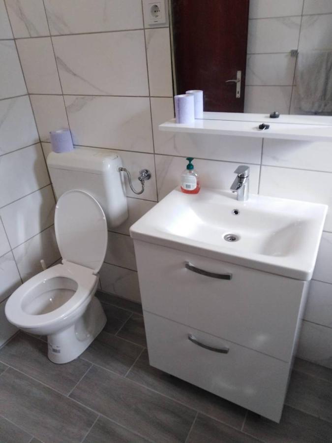 Apartman Mira Lejlighed Baška Eksteriør billede